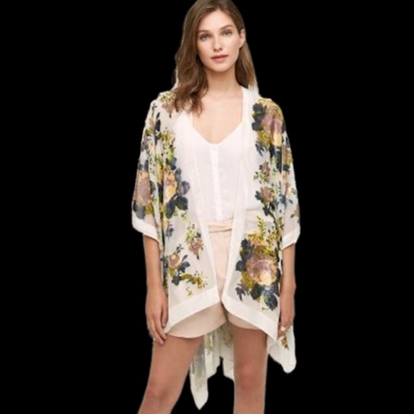 Anthropologie Accessories - NWT Anthropologie Burnout Velvet Kimono Wrap White. One size